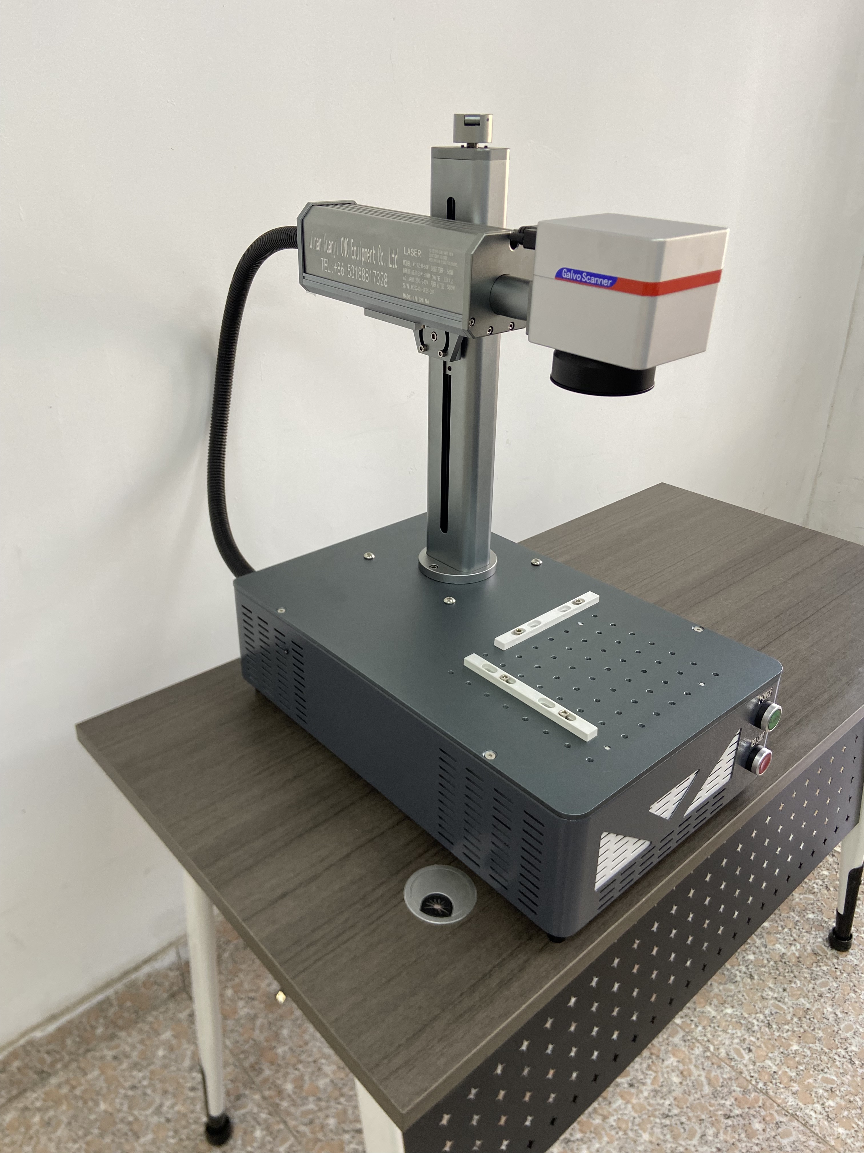 Portable Metal Laser Marking Machine Desktop Mini Fiber Laser Marking Machine XY/GZ-M